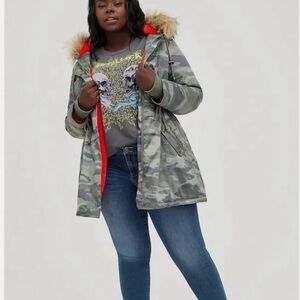 Camouflage Women's Coat with Faux Fur Hood